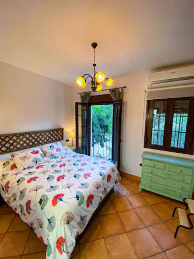 Grazalema - Casita La Calma - Incredible Views, Clima Frio-Calor, Wifi & Private Parking Optional Villa Eksteriør bilde